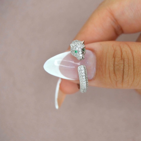 925 Sterling Silver Jaguar/ Leopard Cat, Green Eyed Panther Ring - Picture 1 of 3